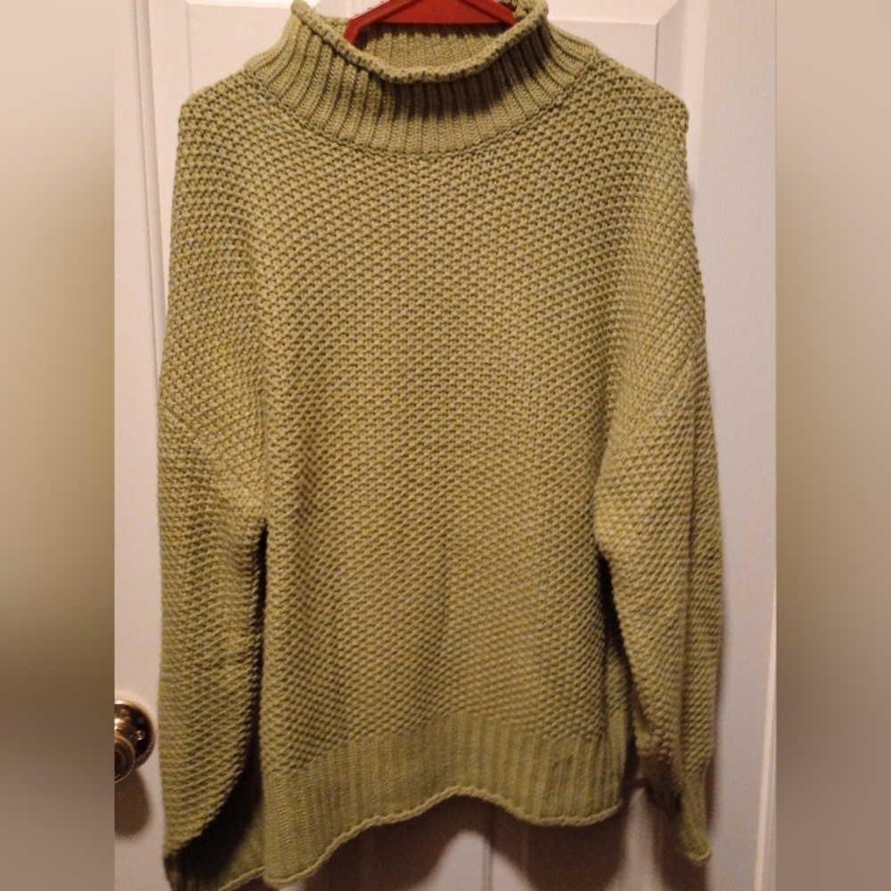 Acrylic sweater olive green color